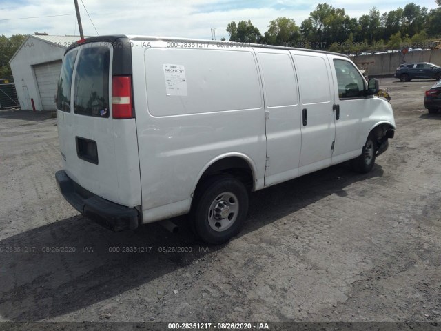 Photo 3 VIN: 1GCWGFBA8D1187521 - CHEVROLET EXPRESS CARGO VAN 