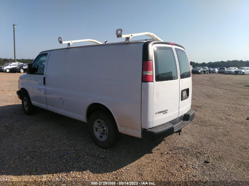 Photo 2 VIN: 1GCWGFBA9C1164960 - CHEVROLET EXPRESS 