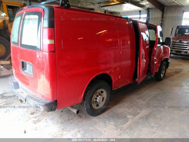 Photo 3 VIN: 1GCWGFBA9C1201750 - CHEVROLET EXPRESS CARGO VAN 