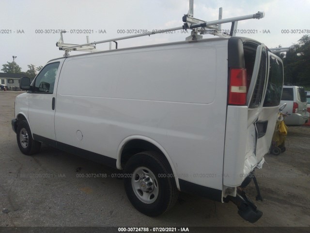 Photo 2 VIN: 1GCWGFBA9D1187060 - CHEVROLET EXPRESS CARGO VAN 