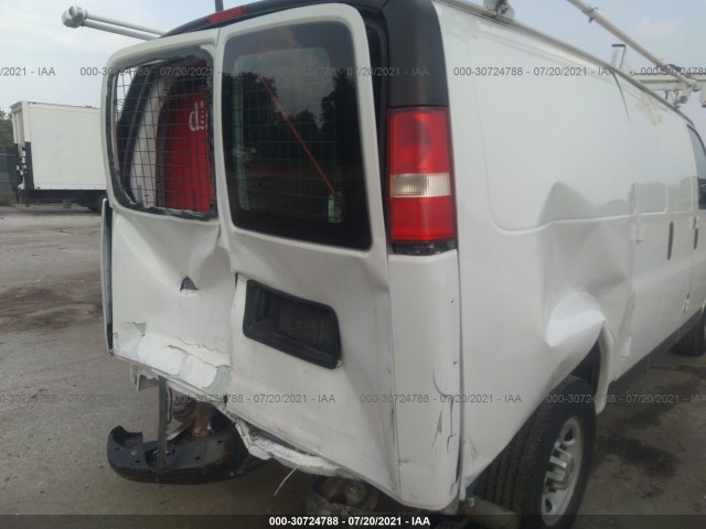 Photo 5 VIN: 1GCWGFBA9D1187060 - CHEVROLET EXPRESS CARGO VAN 