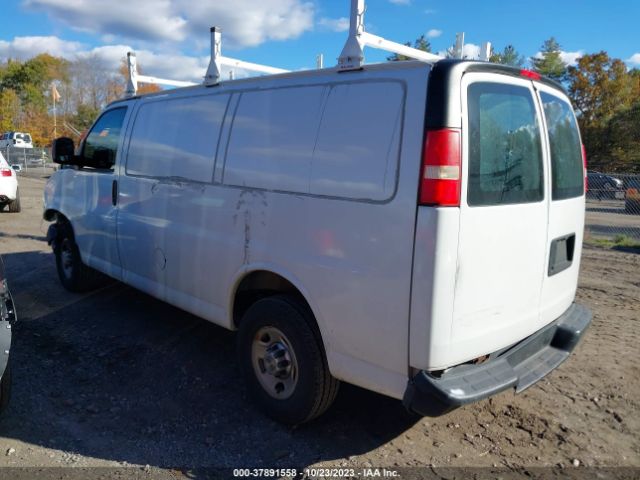 Photo 2 VIN: 1GCWGFBAXD1183664 - CHEVROLET EXPRESS 2500 