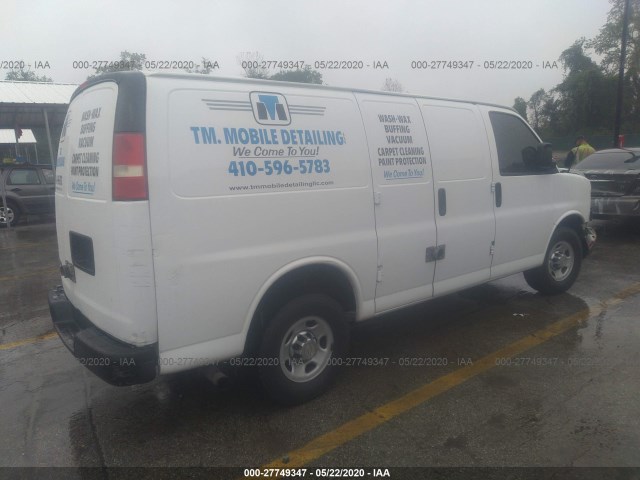 Photo 3 VIN: 1GCWGFBG9C1141229 - CHEVROLET EXPRESS CARGO VAN 