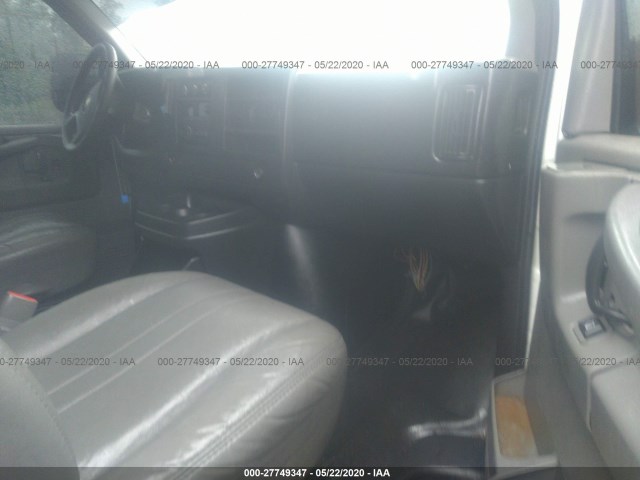 Photo 4 VIN: 1GCWGFBG9C1141229 - CHEVROLET EXPRESS CARGO VAN 