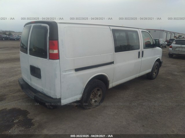 Photo 3 VIN: 1GCWGFCA0C1194427 - CHEVROLET EXPRESS CARGO VAN 