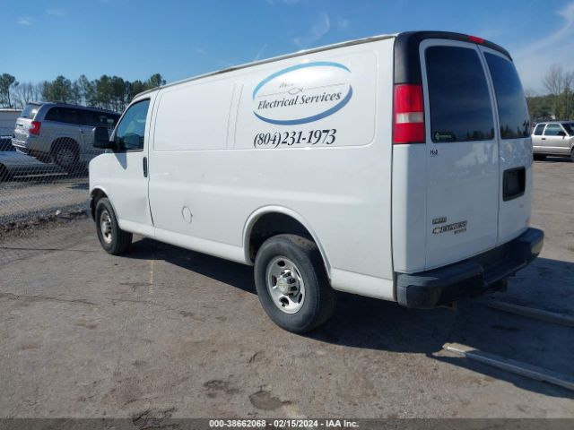 Photo 2 VIN: 1GCWGFCA1B1172306 - CHEVROLET EXPRESS 2500 