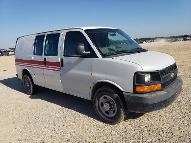 Photo 3 VIN: 1GCWGFCA1B1190031 - CHEVROLET EXPRESS 