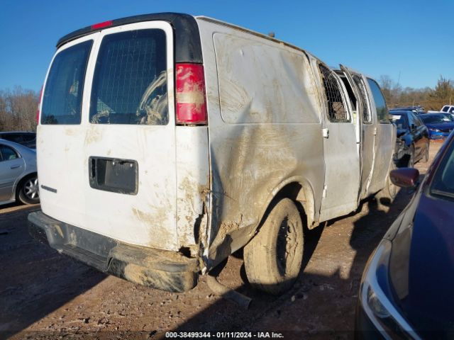 Photo 3 VIN: 1GCWGFCA1C1185140 - CHEVROLET EXPRESS 2500 