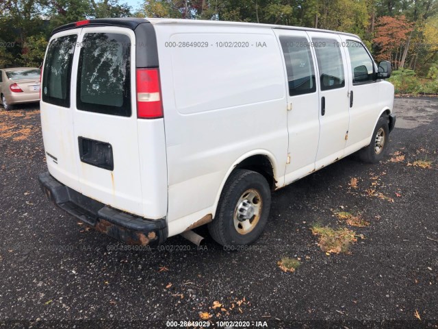 Photo 3 VIN: 1GCWGFCA1D1101903 - CHEVROLET EXPRESS CARGO VAN 