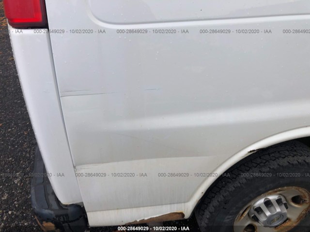 Photo 5 VIN: 1GCWGFCA1D1101903 - CHEVROLET EXPRESS CARGO VAN 