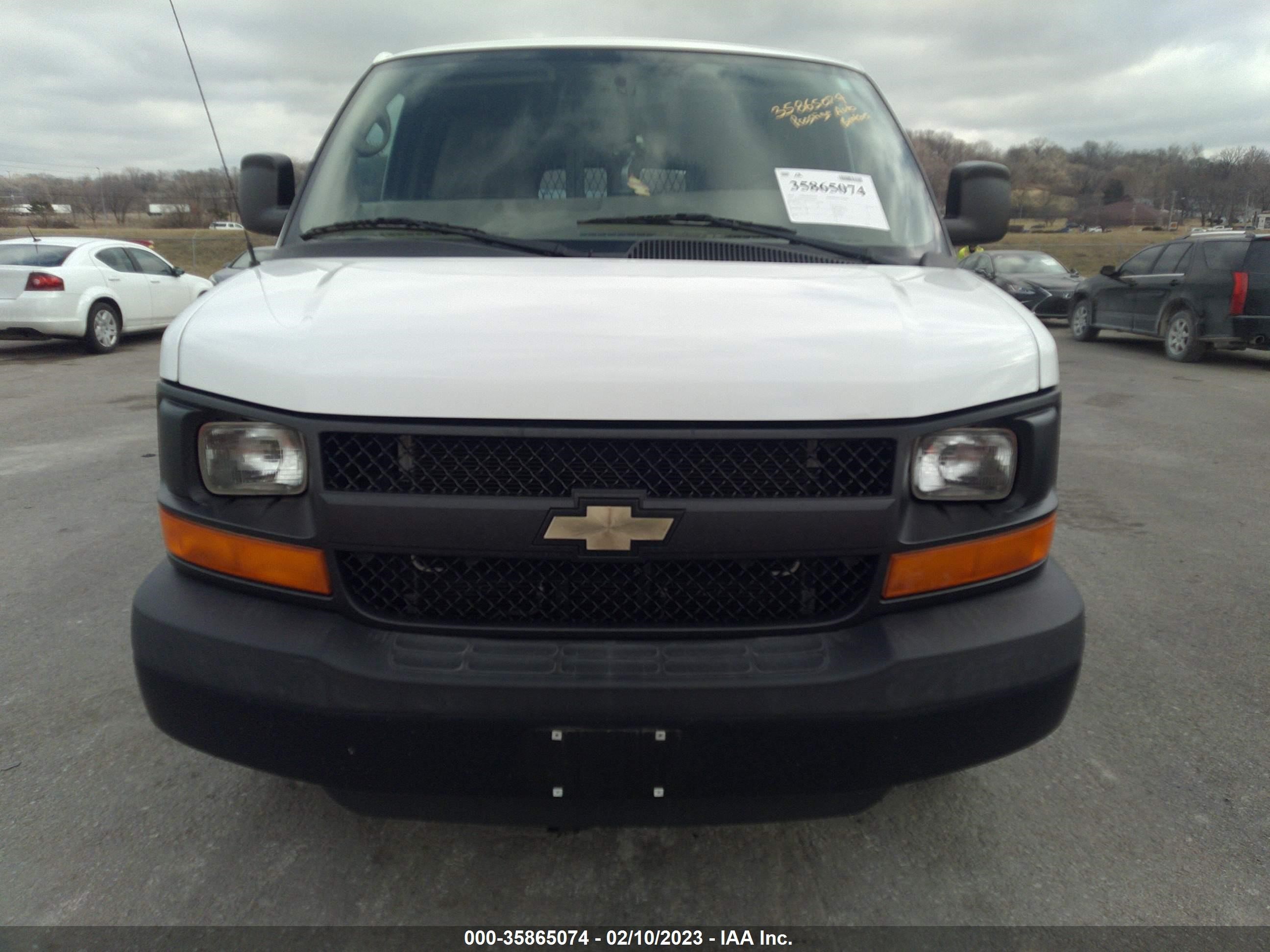 Photo 5 VIN: 1GCWGFCA1E1194438 - CHEVROLET EXPRESS 