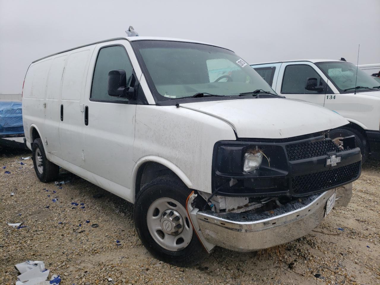 Photo 3 VIN: 1GCWGFCA1E1210458 - CHEVROLET EXPRESS 