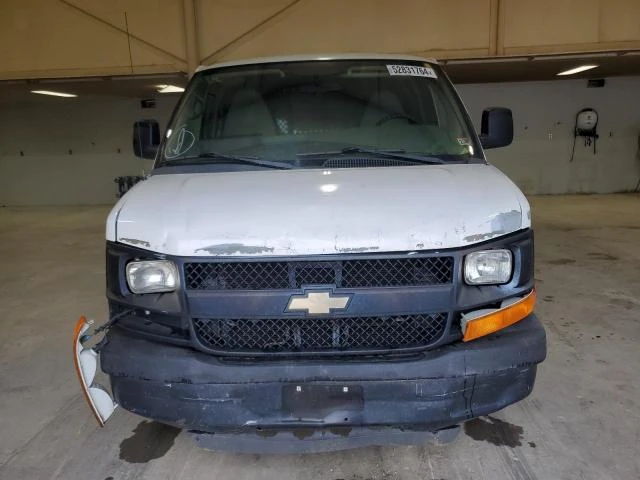 Photo 4 VIN: 1GCWGFCA2B1151626 - CHEVROLET EXPRESS G2 