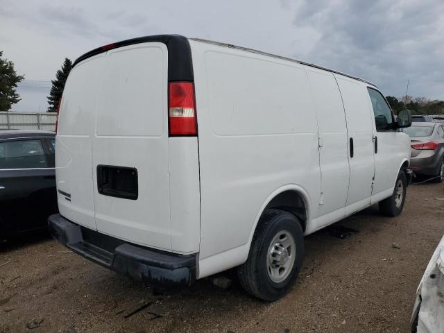 Photo 2 VIN: 1GCWGFCA2C1201233 - CHEVROLET EXPRESS 