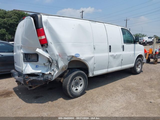 Photo 3 VIN: 1GCWGFCA3B1187177 - CHEVROLET EXPRESS 2500 