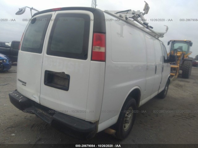 Photo 3 VIN: 1GCWGFCA3C1171790 - CHEVROLET EXPRESS CARGO VAN 