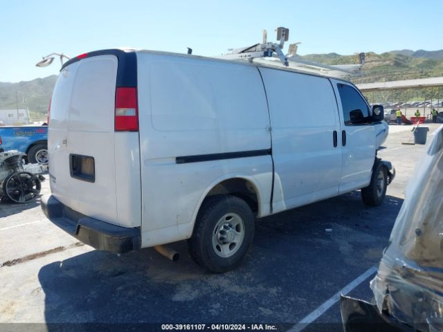 Photo 3 VIN: 1GCWGFCA3D1138323 - CHEVROLET EXPRESS 