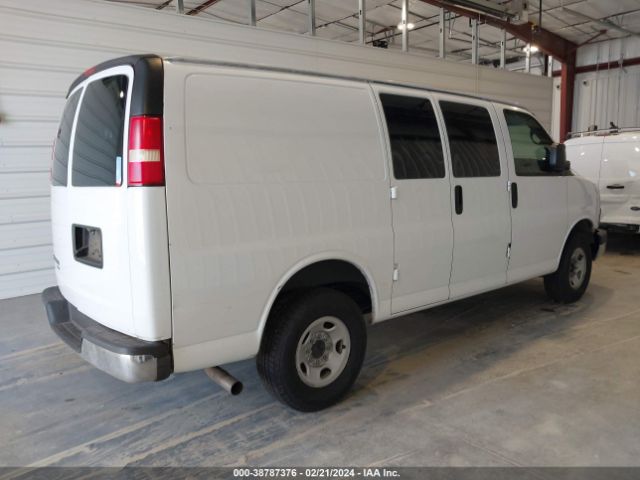 Photo 3 VIN: 1GCWGFCA3D1174416 - CHEVROLET EXPRESS 2500 