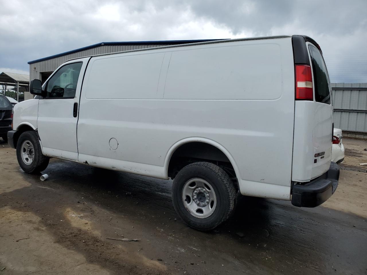 Photo 1 VIN: 1GCWGFCA4D1112961 - CHEVROLET EXPRESS 