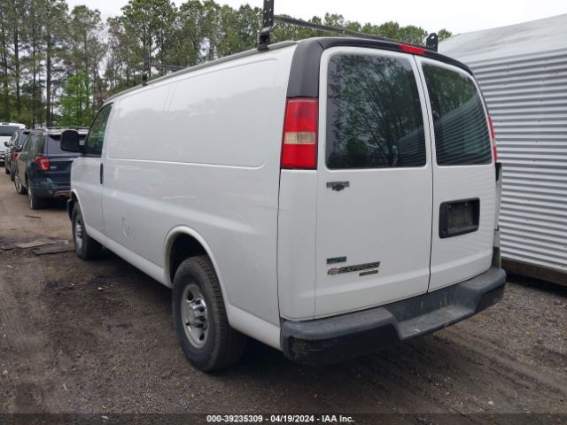 Photo 2 VIN: 1GCWGFCA5B1107121 - CHEVROLET EXPRESS 2500 