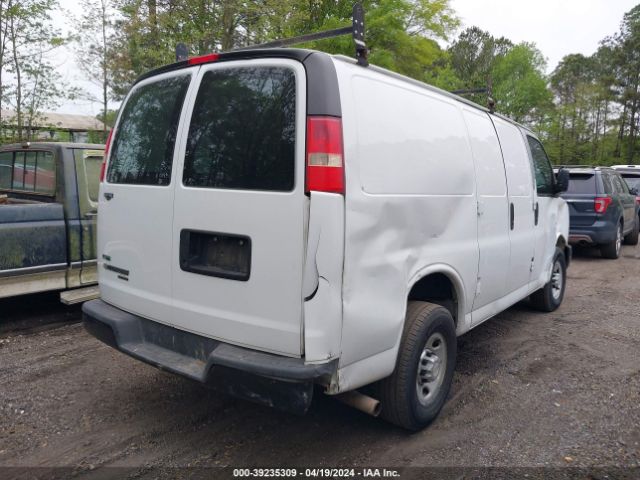 Photo 3 VIN: 1GCWGFCA5B1107121 - CHEVROLET EXPRESS 2500 