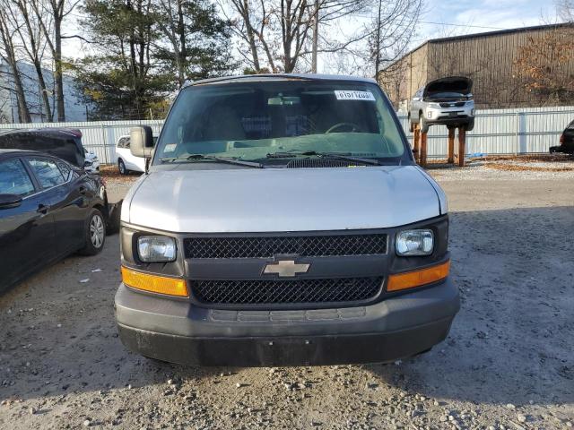 Photo 4 VIN: 1GCWGFCA5B1184944 - CHEVROLET EXPRESS 