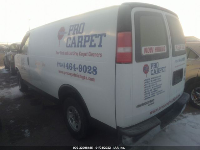 Photo 2 VIN: 1GCWGFCA5C1147670 - CHEVROLET EXPRESS CARGO VAN 