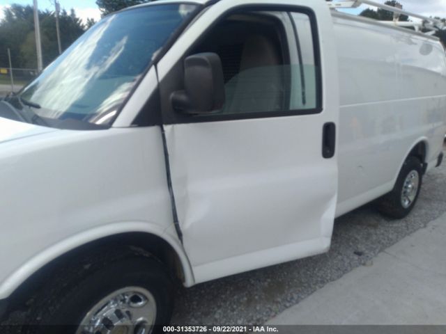 Photo 5 VIN: 1GCWGFCA5C1177803 - CHEVROLET EXPRESS CARGO VAN 