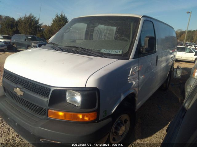 Photo 1 VIN: 1GCWGFCA6B1117866 - CHEVROLET EXPRESS CARGO VAN 