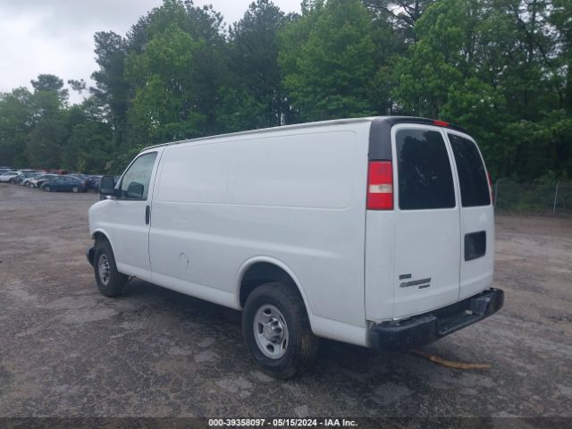 Photo 2 VIN: 1GCWGFCA6B1159518 - CHEVROLET EXPRESS 2500 