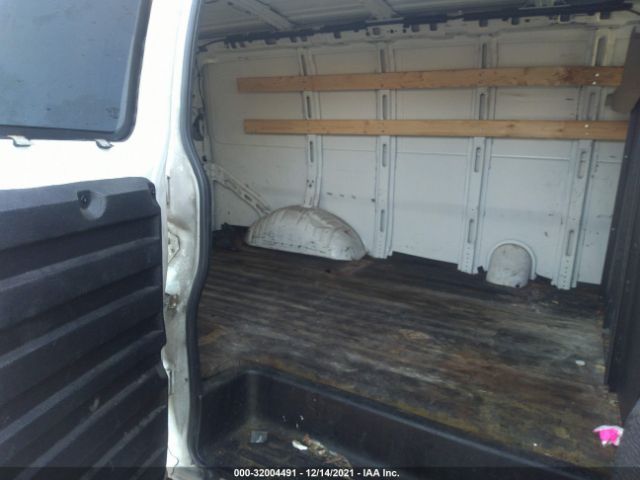 Photo 7 VIN: 1GCWGFCA7B1114605 - CHEVROLET EXPRESS CARGO VAN 