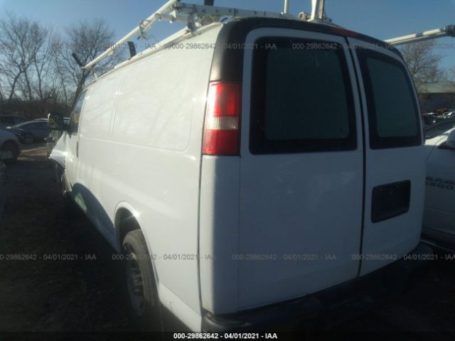 Photo 2 VIN: 1GCWGFCA7C1195252 - CHEVROLET EXPRESS CARGO VAN 