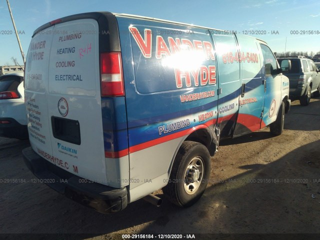 Photo 3 VIN: 1GCWGFCA7D1162964 - CHEVROLET EXPRESS CARGO VAN 