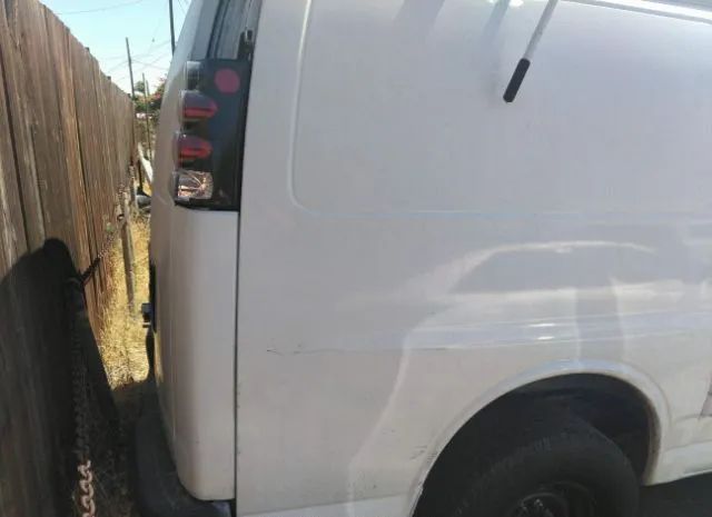 Photo 3 VIN: 1GCWGFCA9C1119760 - CHEVROLET EXPRESS CARGO VAN 