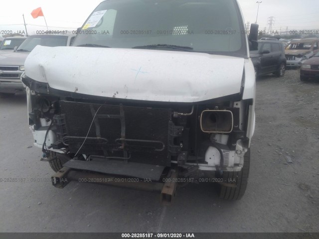 Photo 5 VIN: 1GCWGFCA9C1128149 - CHEVROLET EXPRESS CARGO VAN 