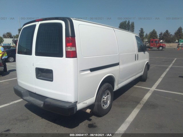 Photo 3 VIN: 1GCWGFCA9C1192532 - CHEVROLET EXPRESS CARGO VAN 