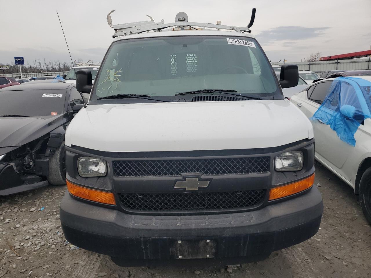 Photo 4 VIN: 1GCWGFCA9D1193116 - CHEVROLET EXPRESS 