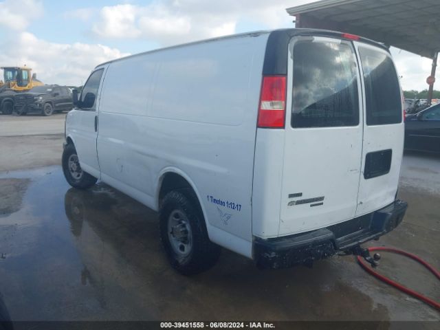 Photo 2 VIN: 1GCWGFCAXB1178878 - CHEVROLET EXPRESS 2500 