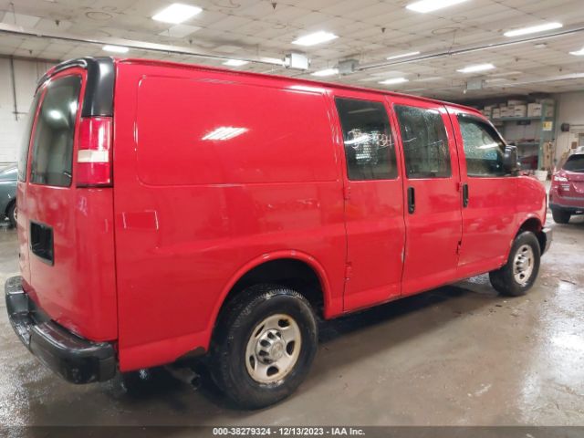 Photo 3 VIN: 1GCWGFCAXD1127349 - CHEVROLET EXPRESS 