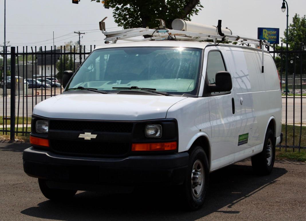 Photo 1 VIN: 1GCWGFCB1C1108020 - CHEVROLET EXPRESS G2 