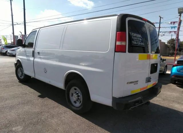 Photo 2 VIN: 1GCWGFCB2D1902302 - CHEVROLET EXPRESS 2500 