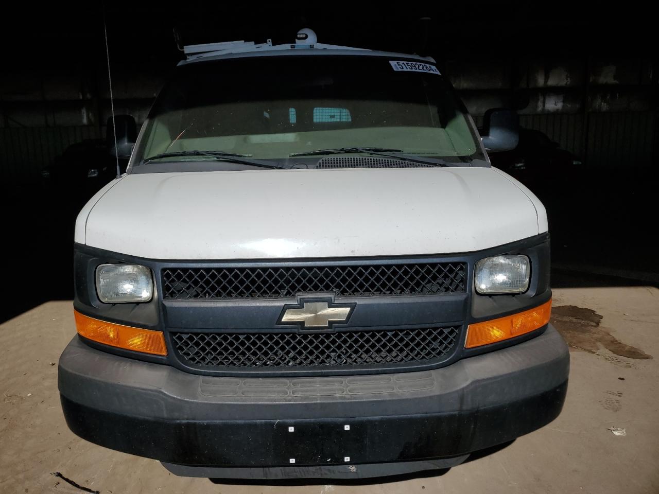 Photo 4 VIN: 1GCWGFCB9D1902295 - CHEVROLET EXPRESS 