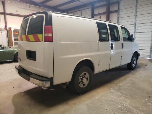 Photo 2 VIN: 1GCWGFCF0F1113801 - CHEVROLET EXPRESS 