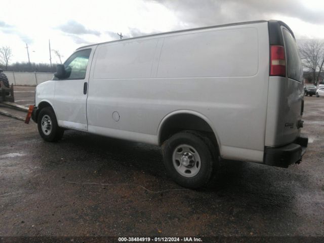 Photo 2 VIN: 1GCWGFCF0F1171200 - CHEVROLET EXPRESS 2500 