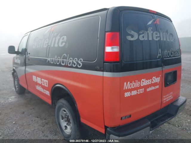 Photo 2 VIN: 1GCWGFCF2F1184904 - CHEVROLET EXPRESS 2500 