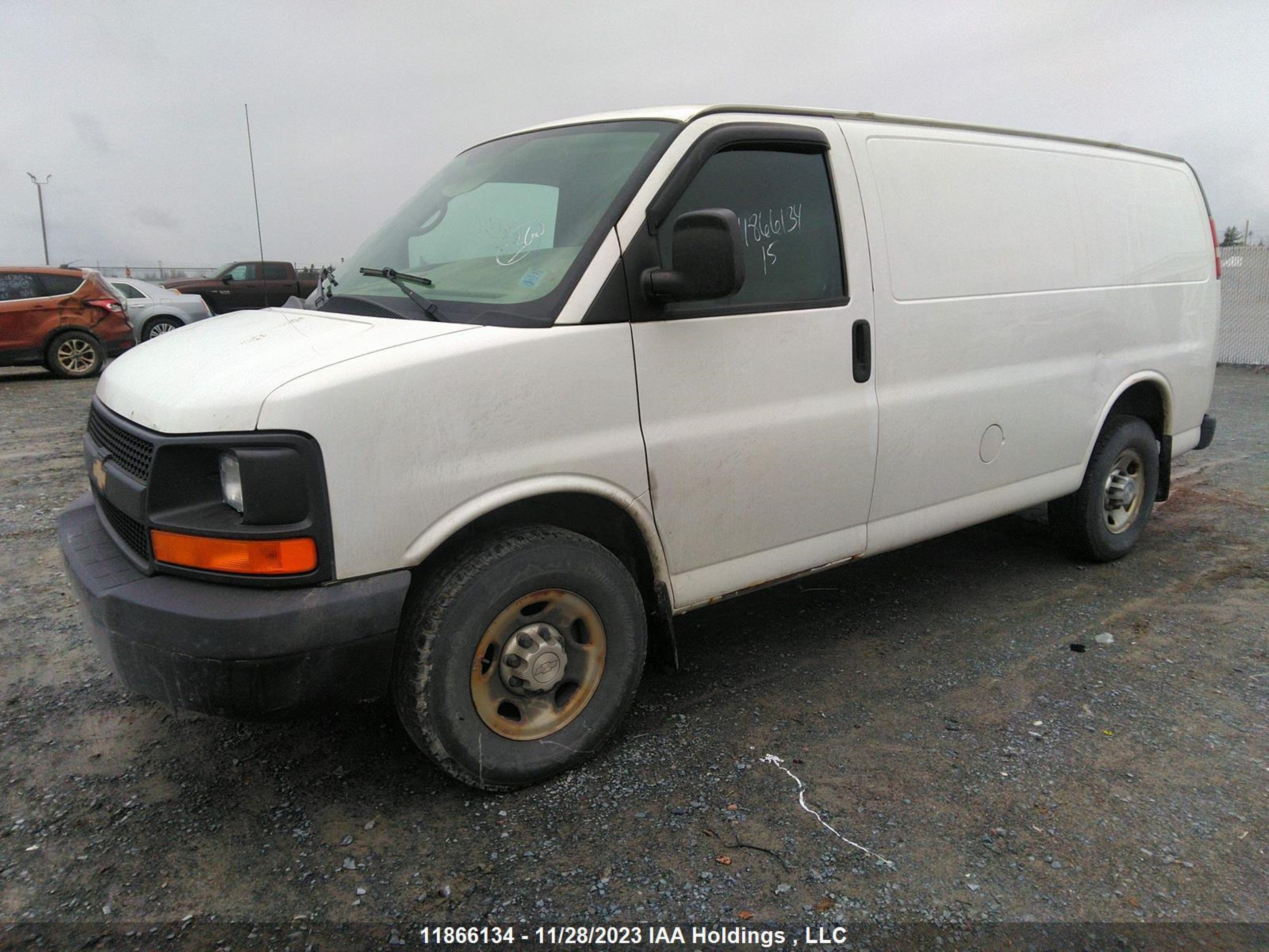 Photo 1 VIN: 1GCWGFCF2F1282024 - CHEVROLET EXPRESS 