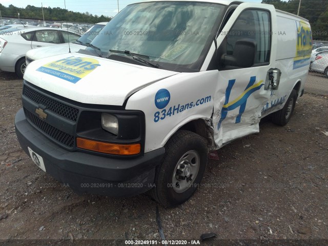 Photo 1 VIN: 1GCWGFCF3F1103232 - CHEVROLET EXPRESS CARGO VAN 