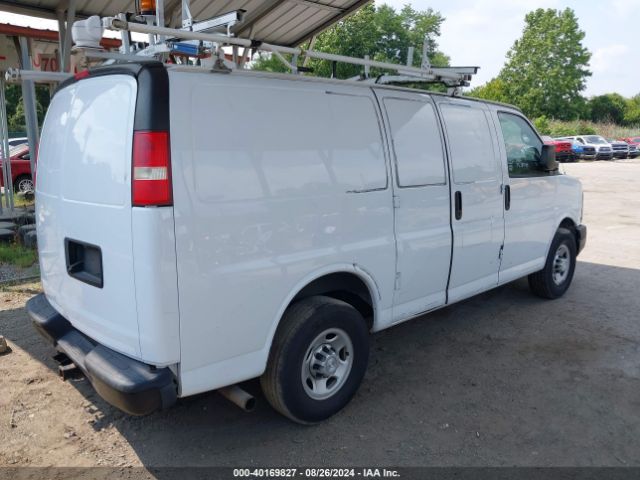 Photo 3 VIN: 1GCWGFCF3F1156416 - CHEVROLET EXPRESS 