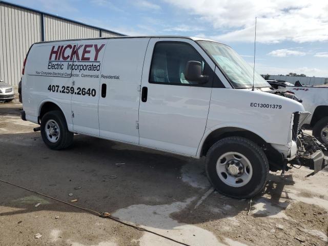 Photo 3 VIN: 1GCWGFCF3F1268262 - CHEVROLET EXPRESS 