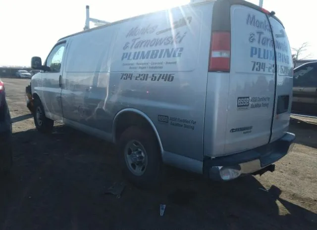 Photo 2 VIN: 1GCWGFCF3F1268519 - CHEVROLET EXPRESS CARGO VAN 